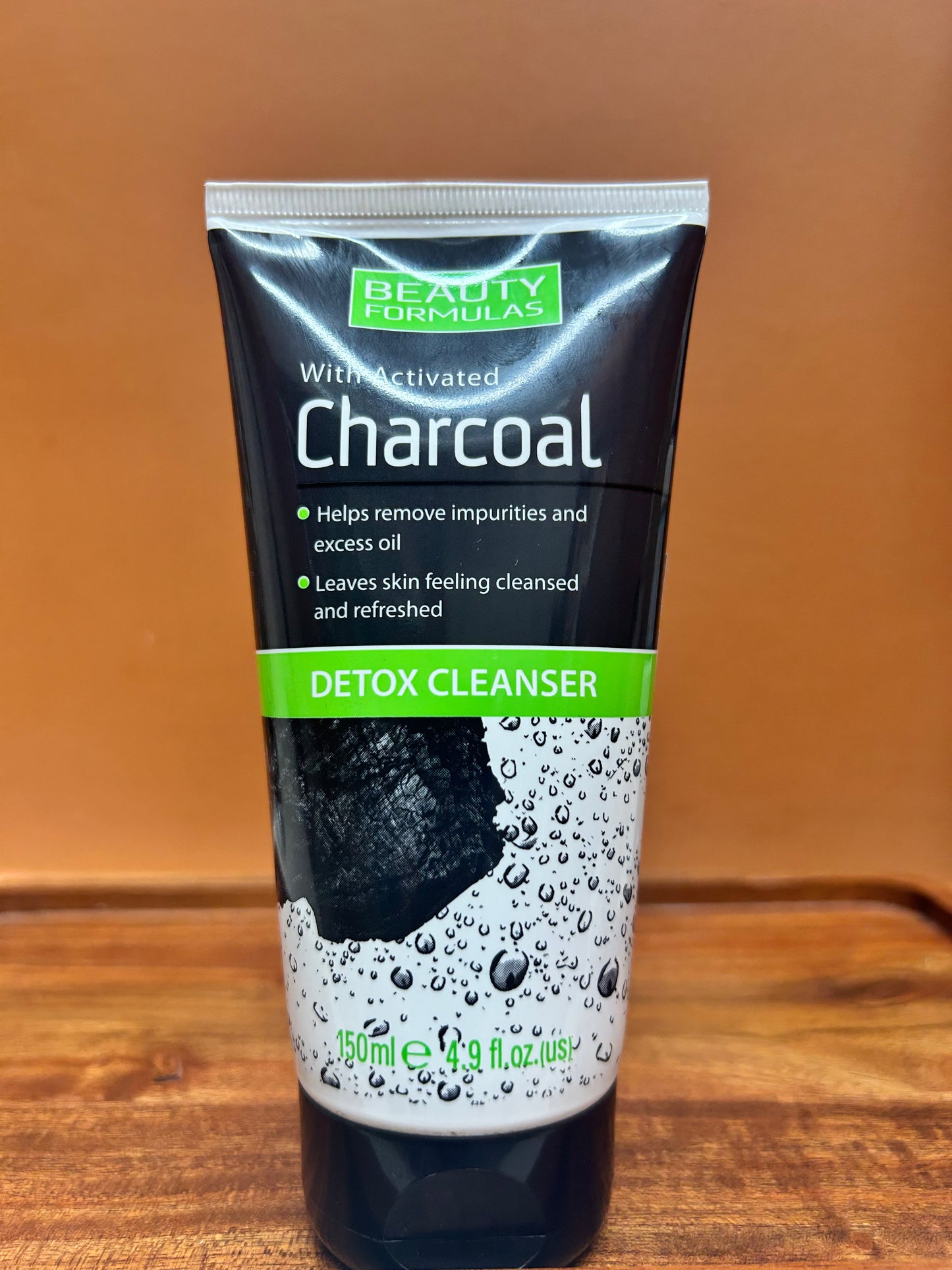 Beauty Formula with Activated Charcoal Detox Cleanser