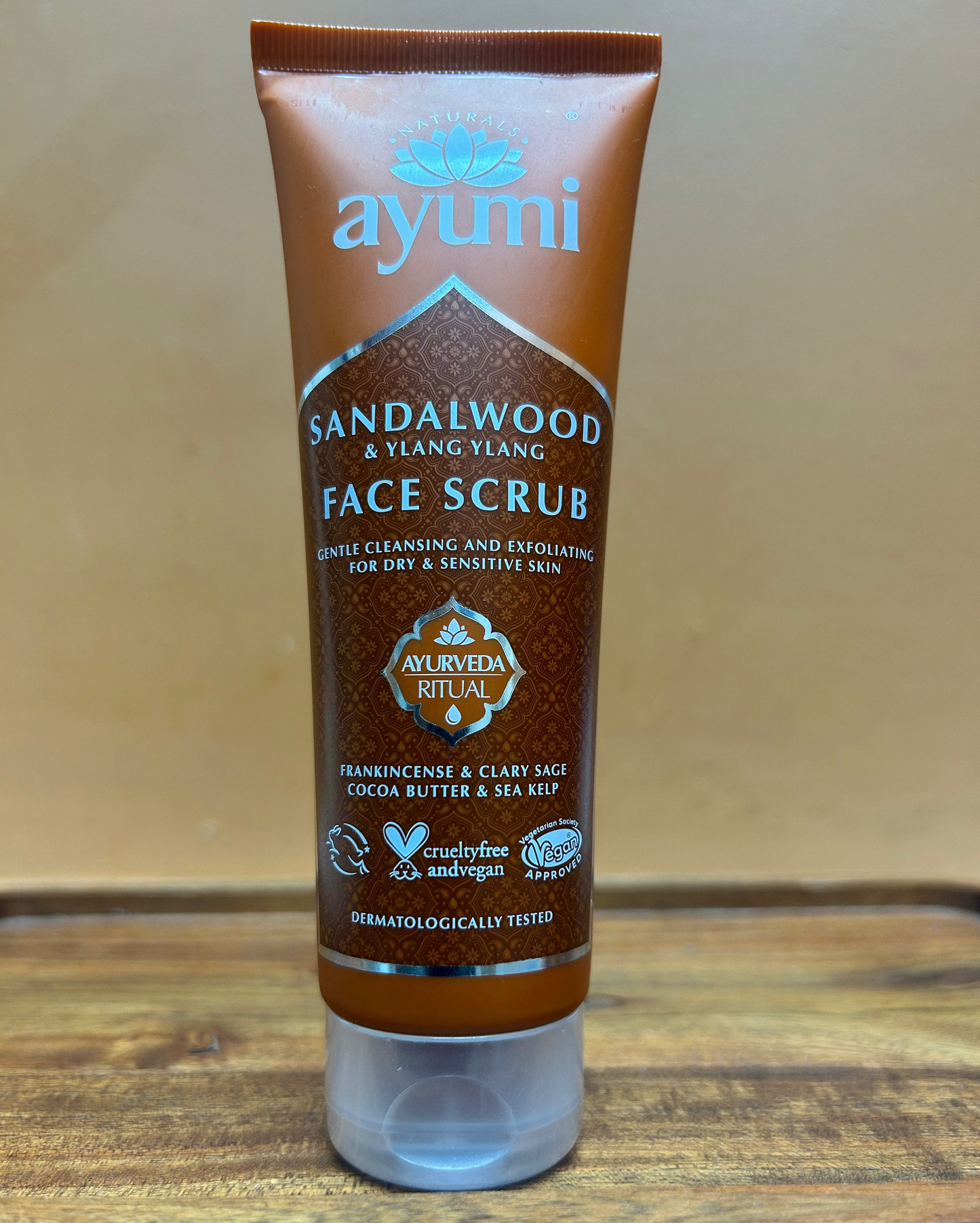 Ayumi Sandalwood Face Scrub